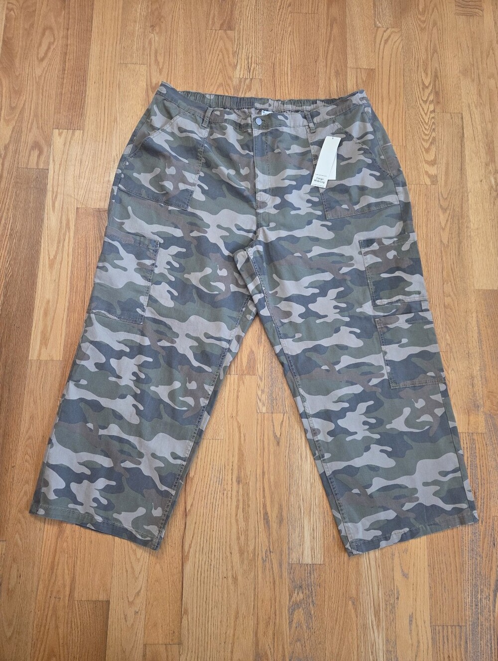 NWT Women's High Rise Cargo Wide Leg Pants In Camo Print By No Boundaries 3X